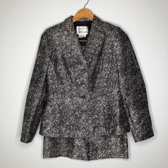 Teri Jon Dresses & Skirts - Rickie Freeman for Teri Jon Womens Size 8 Skirt Suit Silk & Wool Blend
